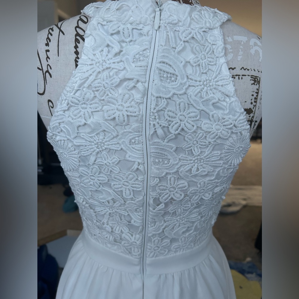 Lulu’s NWOT white lace top mini skater dress size XS - Picture 6 of 12